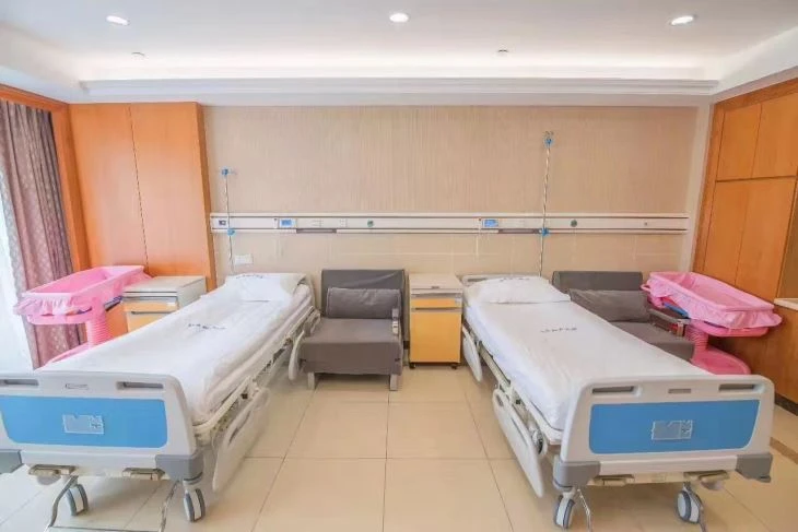 Manual Hospital Bed Clinic